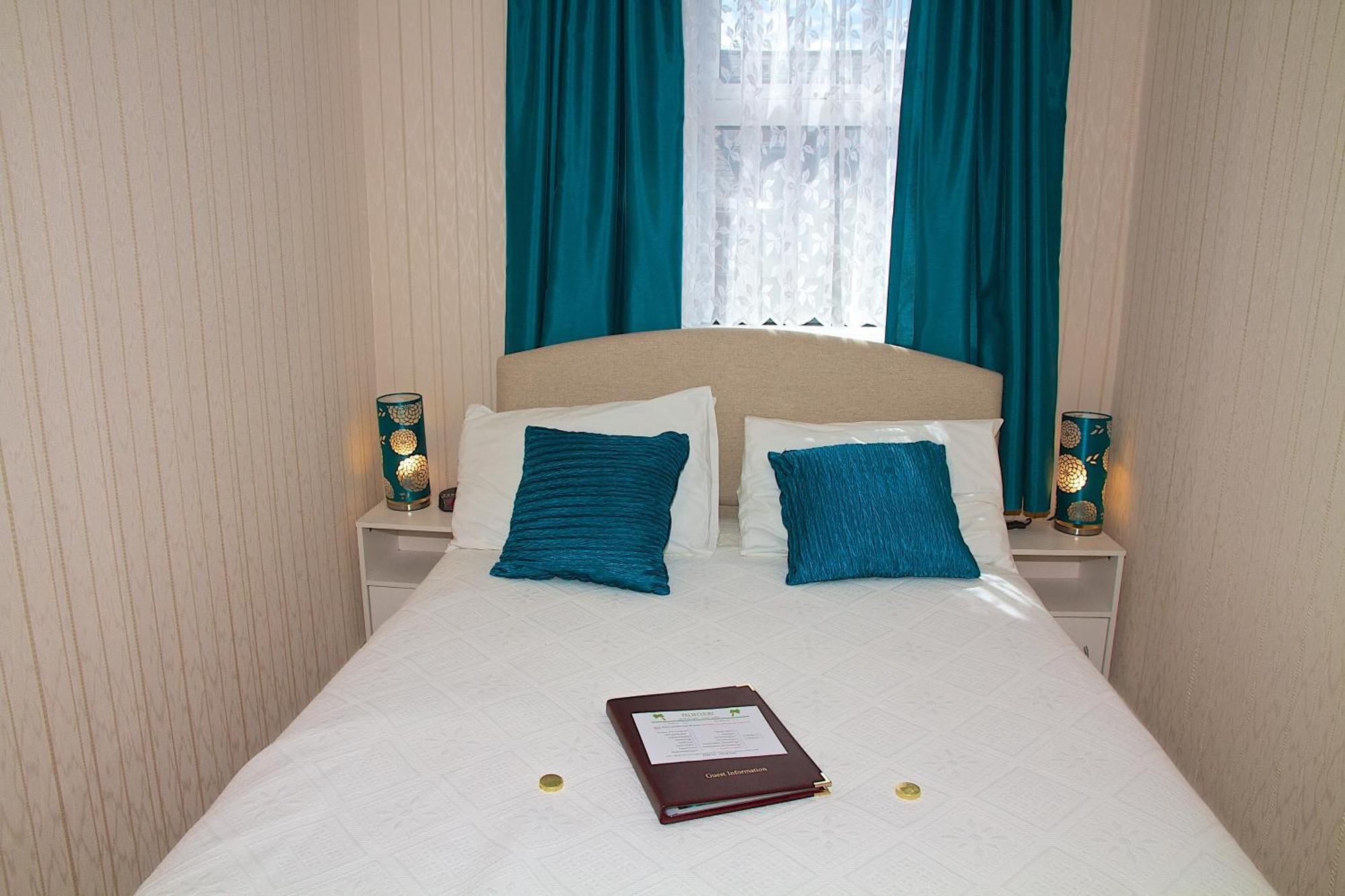 Palm Court Bed and Breakfast Γουέιμουθ Εξωτερικό φωτογραφία