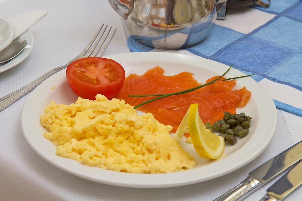 Palm Court Bed and Breakfast Γουέιμουθ Εξωτερικό φωτογραφία